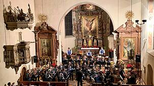 Der Musikverein Rheinheim präsentiert in der St. Michaelskirche in Rheinheim mit seinem neuen Dirigenten Sascha Noll Melodien, die den ...