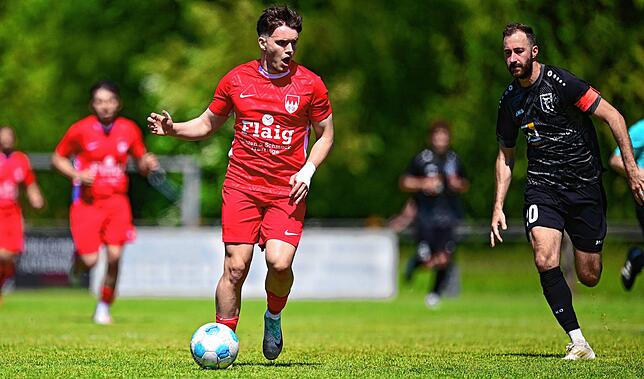 Bild 2: FC Tiengen 08 unterliegt mit 0:3 beim FC Wolfenweiler-Schallstadt – und wir haben Fotos!