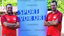 Zuversichtlich vor dem Pokal-Hit: Max Rümmele (links), der Torwart und Vorsitzende des SV Häg-Ehrsberg, und Mittelfeld-Regisseur Patrick ...