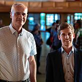 Meßkirchs Bürgermeister Arne Zwick (links) und Sauldorfs Bürgermeister Severin Rommeler (rechts) vertreten die beiden Kommunen, denen ...