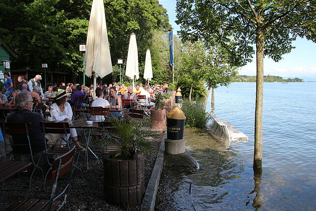 Der Biergarten Stärr Schorsch in Fischbach.
