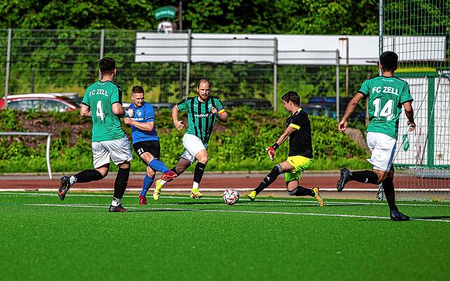 Bild 7: SG Mettingen/Krenkingen wahrt Chance auf Relegation mit 3:3 beim FC Zell &ndash; und wir haben Bilder!