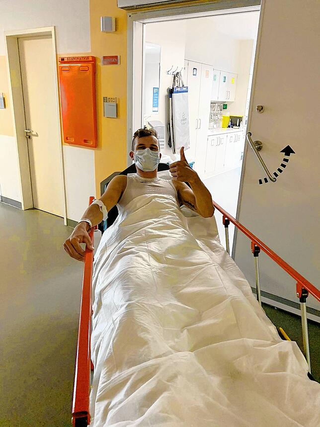Jan Hugger nach der Operation.