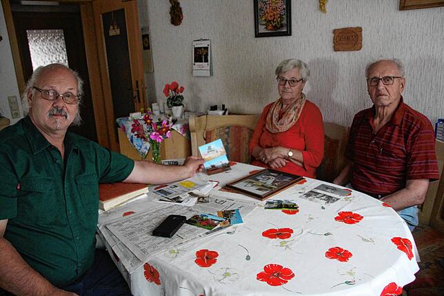 Familie Kaiser aus Wangen (von links): Wilfried Kaiser (61), Vorsitzender des BLHV Stühlingen, sowie die Seniorbäuerin Elfriede (82) und ...