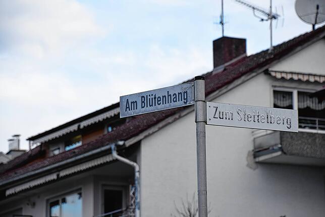 Die Straße „Am Blütenhang“ gehört zu den vier Straßen des neuen Bebauungsplans Blütenhang, der in Arbeit ist.