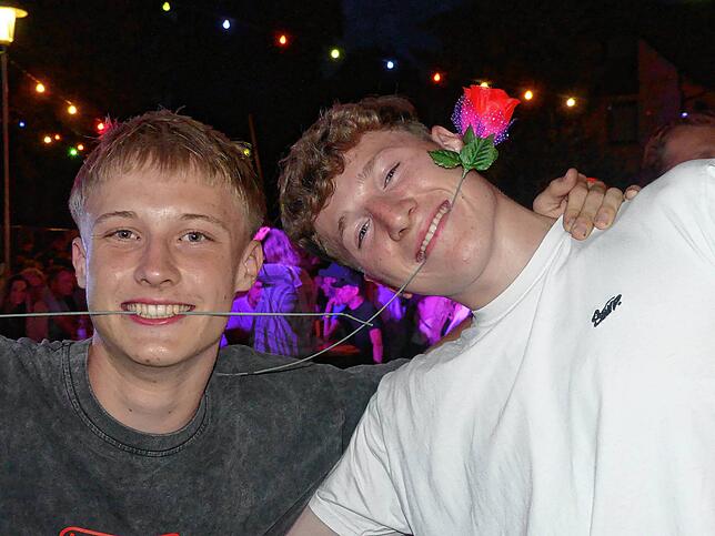 Bild 4: Gute Laune beim Mostfest in Bermatingen-Ahausen
