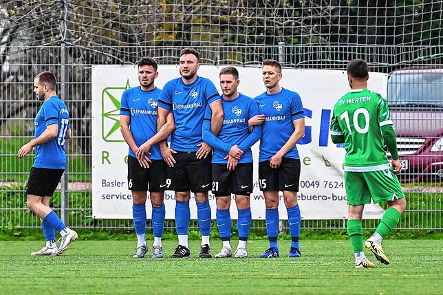 Bild 26: SG Mettingen/Krenkingen setzt sich mit 4:2 beim SV Herten durch – und wir haben Fotos!