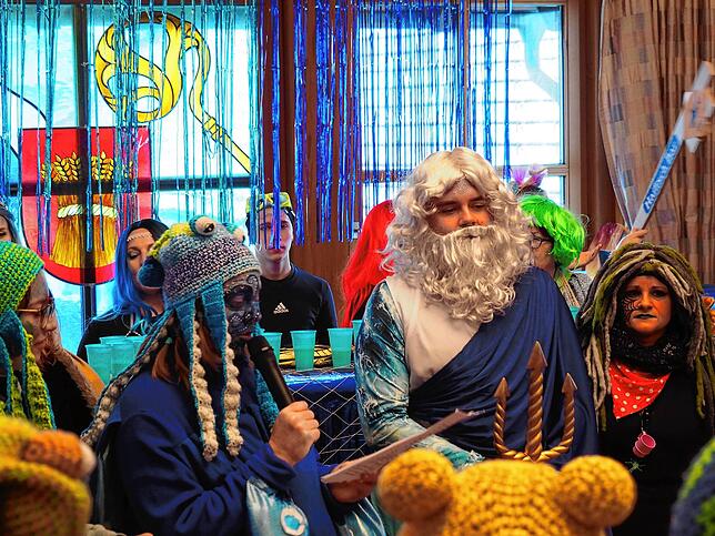 Bild 5: Bilder der Rathausstürmung: Bürgermeister Morasch verliert Dreizack der Macht bei Lottstetter Fasnacht