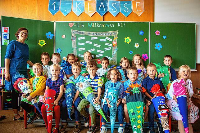 Bild 1: Bilder von der Einschulung: Diese Kinder gehen jetzt in die erste Klasse der Grundschulen in Konstanz, Allensbach und Reichenau