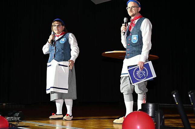 Neues Duo: Moderator und Programmchef Niklas Isele hat sich mit Sandra Kordic eine neue Ansagerin an die Seite geholt, die im ersten ...