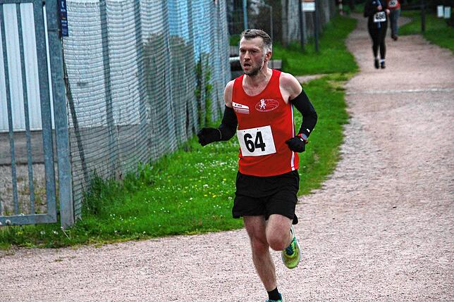 Bild 25: Bilder und Eindrücke vom 15. Sport Weiß-Lauf in Königsfeld: Ein unvergessliches Event