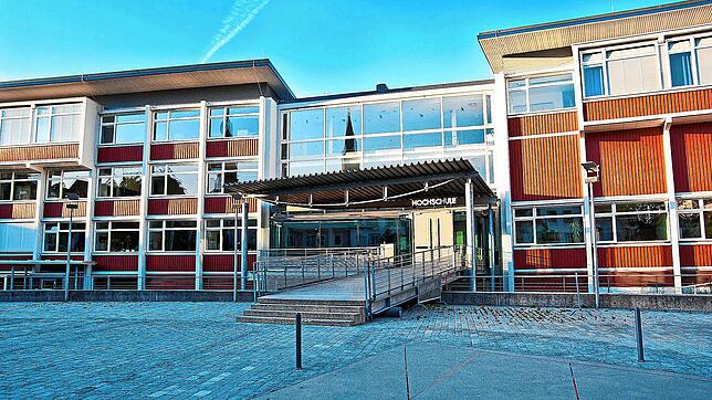 Die Hochschule Furtwangen hat das erste digitales Semester in ihrer Geschichte nach eigenen Angaben mit großem Erfolg beendet. Dennoch ...