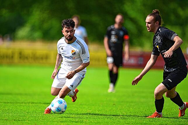 Bild 12: Meister FC Wolfenweiler-Schallstadt besiegt Vizemeister SV 08 Laufenburg mit 4:2 – wir haben Fotos!