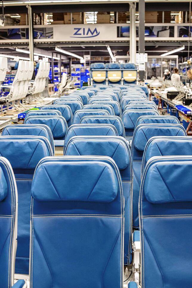 Blick in die Produktionshalle im Werk Markdorf. Die ZIM Aircraft Seating verhandelt aktuell über einen Ausbau ihrer Produktionsflächen.