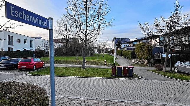 In der Nordendstraße, hier im Bild ist die Ecke Nordendstraße/Eschenwinkel zu sehen, soll der Überfall auf den Taxifahrer im Juli 2023 ...
