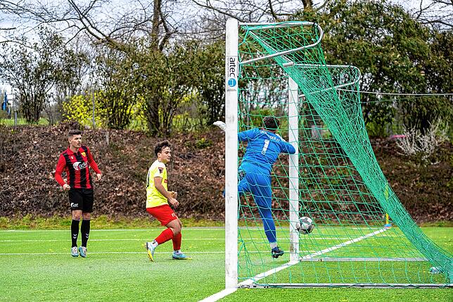 Bild 17: FSV Rheinfelden feiert 12:0-Kantersieg gegen Freiburger FC U23 &ndash; und wir haben Bilder!