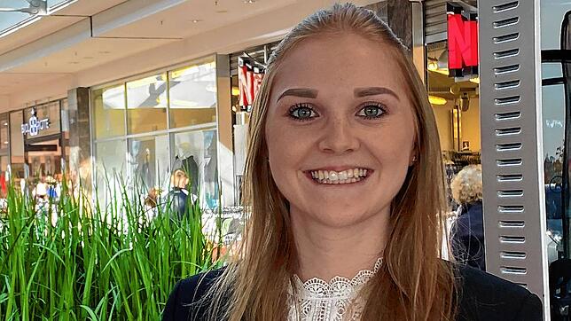 Erst 25 und schon Chefin über einen Shopping-Tempel: Louisa Victoria Weik ist die neue Centermanagerin im Schwarzwald-Baar-Center.