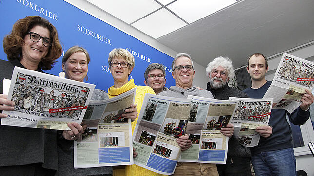De neue Narrozeitung ist da: Ceci Rottler, Anja Greiner, Claudia Hoffmann, Bettina Langenbacher, Clemens Wursthorn, Matthias Reiner und ...