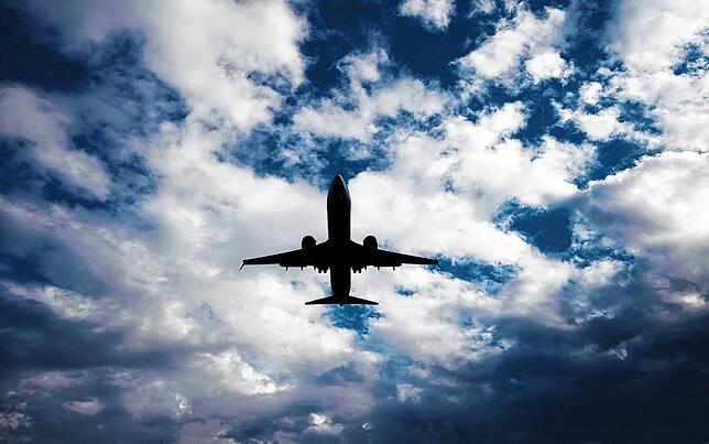 Bild eines Flugzeugs.