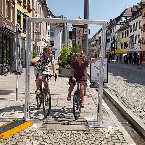 Sprühbogen in der Villinger Innenstadt
