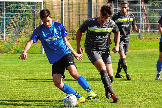 Bild 14: FC Hauingen fegt den FV Degerfelden mit 10:1 vom Platz &ndash; und wir haben Bilder vom Spiel