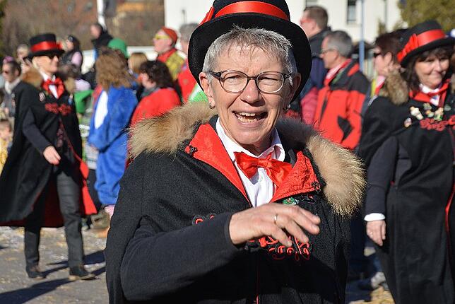 Bild 35: Bilder vom Narrentreffen der Urviecher-Zunft Bad Dürrheim: Großer Festumzug (2)