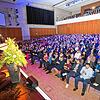 Festlicher Rahmen für die kommunalpolitische Standortbestimmung: Singens Oberbürgermeister Bernd Häusler beim Neujahrsempfang vor voll ...