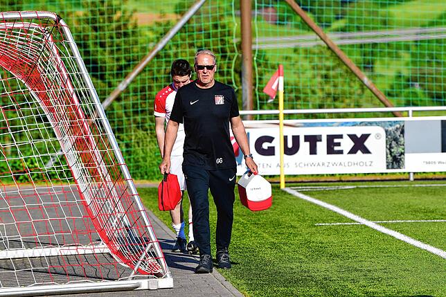 Bild 38: FC RW Weilheim setzt sich mit 5:2 gegen den FC Hochrhein durch &ndash; und wir haben Bilder!