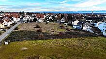 Auf einer 14.000 Quadratmeter großen Fläche sollen im Baugebiet Reinachweg-Süd in Friedrichshafen-Ailingen Wohnhäuser entstehen.
