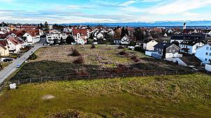 Auf einer 14.000 Quadratmeter großen Fläche sollen im Baugebiet Reinachweg-Süd in Friedrichshafen-Ailingen Wohnhäuser entstehen.