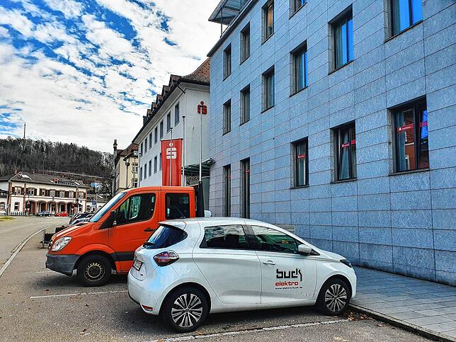 Fußgänger und Autofahrer müssen im Laufe des Jahres 2022 in der Waldshuter Bismarckstraße mit Beeinträchtigungen rechnen. Die Sparkasse ...