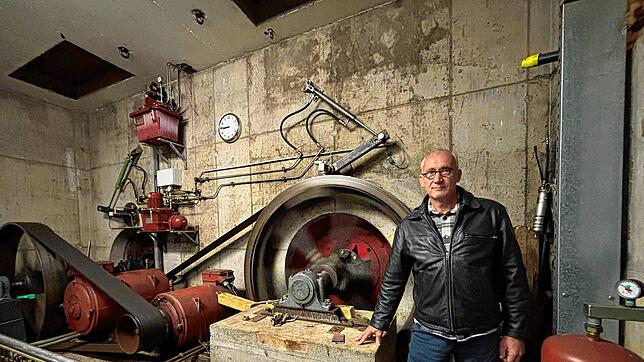 Flie√üt viel Wasser die Brigach hinunter, laufen auch die beiden Turbinen in Klaus Dolds Wasserkraftwerk auf Volldampf.