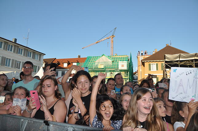 Viele junge Fans standen in der ersten Reihe.