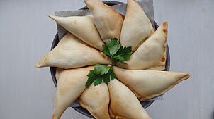 Feine Empanadas: hier die Variante mit Kürbis.