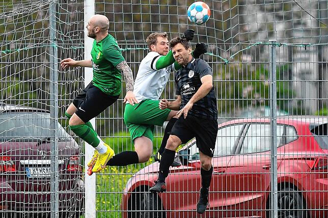 Bild 15: SV Herten trennt sich vom FC Hochrhein mit 3:3 &ndash; und wir haben Bilder!