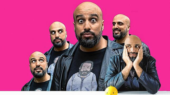 Gibt es Jacken, in denen er nicht aussieht wie aus einer Sonderfolge &bdquo;Aktenzeichen XY&ldquo;? Abdelkarim in fünffacher Ausführung.