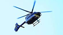 Ein Hubschrauber der Bundespolizei war am Dienstag im Bodenseekreis im Einsatz. Das wirkte sich auch auf den Zugverkehr aus (Symbolbild).