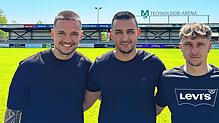 Die FC 08-Neuzugänge Fabio Pfeifhofer (links) und Kevin Müller (rechts) mit dem Geschäftsführer und sportlichen Leiter Marcel Yahyaijan.