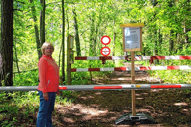 Abgesperrt ist derzeit auch der Zugang zum Schweizer Naturschutzgebiet Tannbühl, das für seine vielen Orchideen bekannt ist.