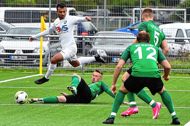 Bild 6: SV Herten fegt den FC Erzingen mit 6:1 vom Rasen &ndash; und wir haben Bilder!