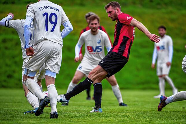 Bild 24: FSV Rheinfelden gewinnt beim FC Erzingen mit 6:1 &ndash; und wir haben Bilder!