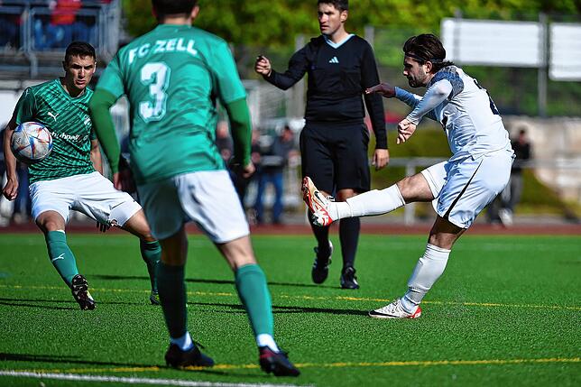 Bild 24: VfB Waldshut unterliegt mit 1:4 beim FC Zell – und wir haben Bilder!