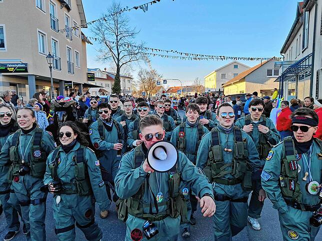 Bild 27: Alle Bilder vom Jubiläumsumzug Bockzunft Stetten am kalten Markt