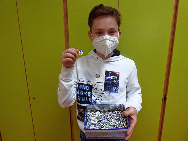 „Aus einer kleinen Spendenaktion ist eine große geworden“, sagt der 12-jährige Nico Malassa. Als Dankeschön für die Spenden ...