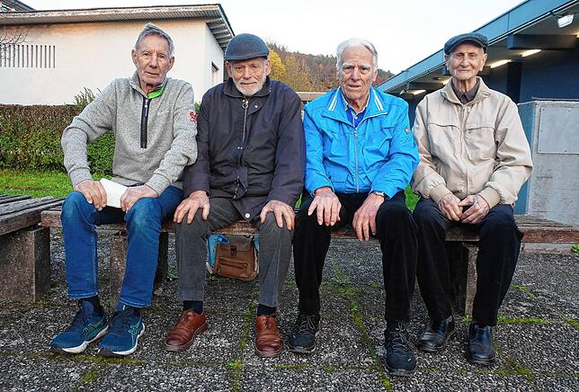 Diese Vier haben viel für den Turnverein Waldshut getan und können viel erzählen (von links): Dieter Baum, Hans Jürgen Bannasch, Eugen ...