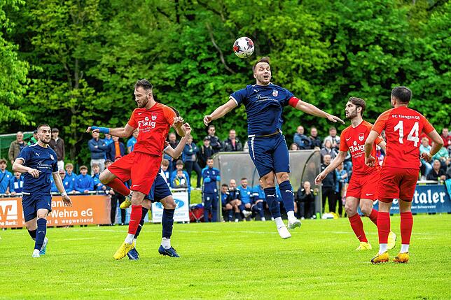 Bild 35: VfB Waldshut behält die Nerven am Elfmeterpunkt im Pokalfinale gegen FC Tiengen 08 &ndash; hier Fotos!
