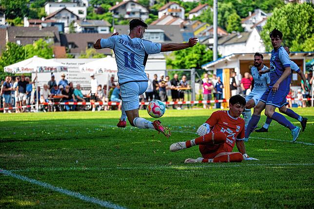 Bild 11: FC Hauingen besiegt den SV BW Murg im Hinspiel mit 3:2 &ndash; und wir haben Bilder!