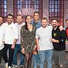 Das „Grill den Henssler“-Team, von links Steffen Henssler, Ali Güngörmüs, Axel Stein, Sally Özcan, Laura Wontorra, Luis Roeder und Claus ...