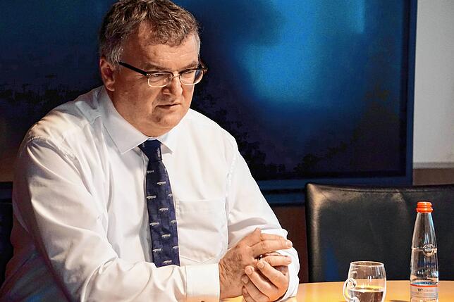 Der Doppelhaus ist unter Dach und Fach, wird aber auch für Oberbürgermeister Andreas Brand und die Verwaltung ein Kraftakt.