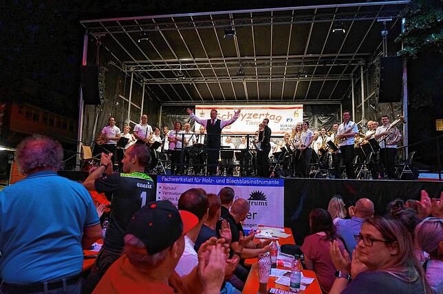 Bild 23: Wunschkonzert am Tiengener Schwyzertag – Stadtmusiker spielen groß auf (Teil 2)
